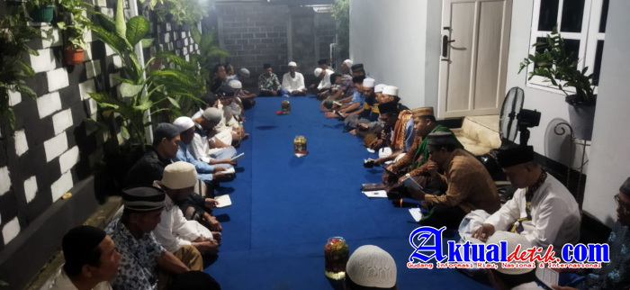 Hj. Kt. Kariani dan Risna Camelia Gelar Doa Bersama Wafatnya Alm.Abbdurrachman Syachban Bin Syachban