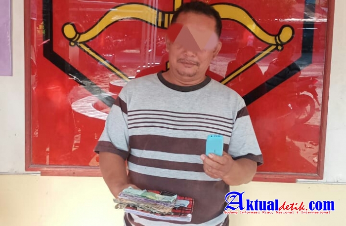 Polsek Perdagangan Ringkus Jurtul Judi Togel Singapura Dan Hongkong Di Warung Lolo Nababan Polsek Perdagangan Ringkus Jurtul Judi Togel Singapura Dan Hongkong Di Warung Lolo Nababan